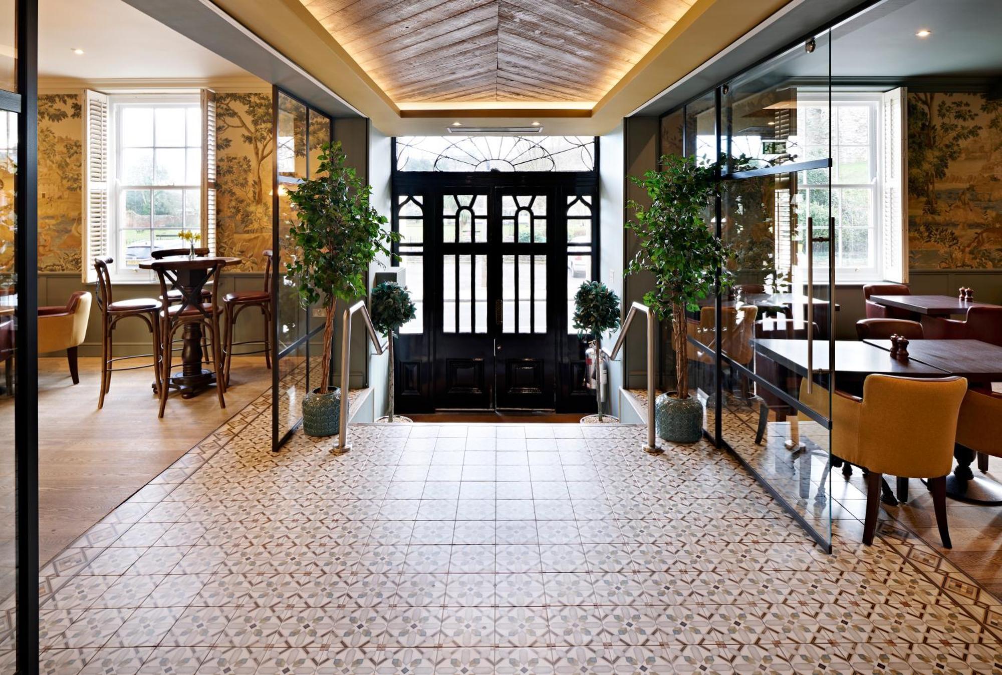 The Kings Arms Hotel Christchurch  Exterior foto